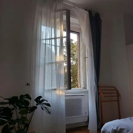 Quiet Near Buda Castle Будапешт
